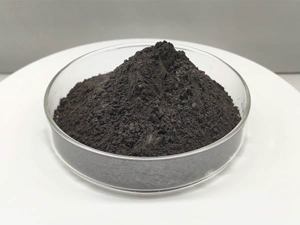 鉻礦粉如何應用在綠色玻璃著色劑上？